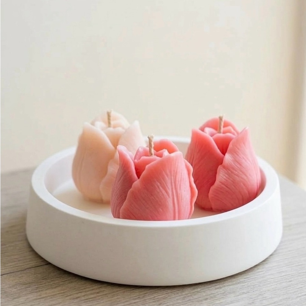 Pink & Pale Pink Tulip-Shaped Decorative Candle Set